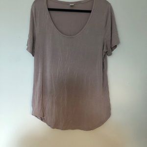 Old Navy t-shirt